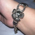 Vintage Silver Tone Large Black Stone with Flower and Rhinestone Embellishments Photo 2