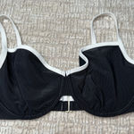 Abercrombie & Fitch Abercrombie: Black and White Bikini Top Curve Love Size Large Photo 0