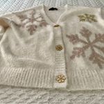 33 Degrees Cozy Coquette Snowflake Cardigan White Gold Glitter Button Medium Black Photo 8