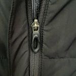 Oakley Women’s Black  Puffy Snow Jacket Size M Photo 6