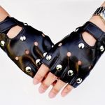 Black faux leather fingerless gloves with silver studs Photo 2