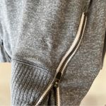 The Comfy  Long Sleeve Gray Top Crewneck Long Shirt Womens Medium Photo 4