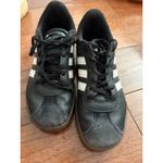 Adidas  V3 Court 3 Womens Black White Gum Sole Low Top Sneakers Shoes Size 6 Photo 1