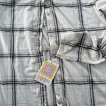 LuLaRoe Flannel Photo 1