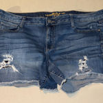 Arizona Jeans Arizona Distressed Blue Denim Shorts SIZE 19 !! Photo 0