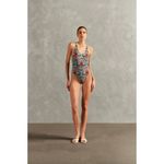 Adriana Degreas Le Sirenuse Side Photo 1