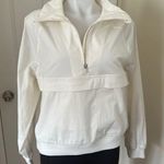 Banana Republic BR Standard Women’s size MP Medium Petite Popover Rain Jacket off white ivory Photo 2
