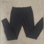 Nike Dri-Fit Activewear Tight Leggings Photo 0