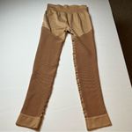 Carbon 38 Womens SZ Medium / Large Light Peach Tan Athletic Leggings Angular Mesh Photo 9