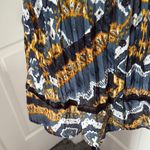 Ny Collection Y2k Women's Patterned Button Down Blouse. Photo 9