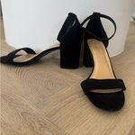City Classified Women’s Size 10 Black Suede Strappy Heeled Sandals Photo 2