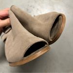 Tommy Hilfiger Peppy Peeptoe Ankle Booties in Tan Beige Size 6 EUC Photo 1