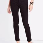 Madewell  Tall 9” Mid-Rise Skinny Jeans in ISKO Stay Black Size 26T | 2 Tall Photo 3