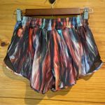 Lululemon  Hotty Hot Short II 2.5" Chroma Fusion Multi Black 4 W7ATHR Workout Photo 2