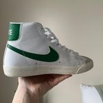 Nike Blazer Mid 77’s Vintage Photo 2