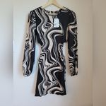 Forever 21  Black Marble Print Mini Dress Large Photo 2