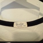 Brandy Melville  Top T-Shirt Photo 4