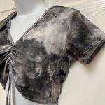 Pretty Little Thing Grey Tie Dye Cropped Top Photo 3