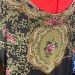 Michal Negrin Hand Photo 2