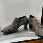 JOSEF SEIBEL beautiful short boot shoes. Size 41 European size which is size 8 Photo 4