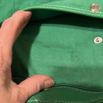 Liz Claiborne bright green Rita bag w/ attachedâcardâholder/coinâpurseâGUC Photo 14