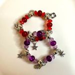 Set of 2 Vintage Plastic Bead & silver charm stretch bracelets Red Photo 0