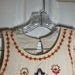 Taylor & Sage  Cream Boho Embroidered Sleeveless Tank M Photo 2