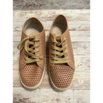 Oasis Society Perforated Lace Up Sneakers Women's Size 7.5 Blush Shoes Fashion Pink Photo 4