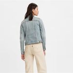 Levi's Levi’s • Original Trucker Jacket in Jeanie Medium Wash Photo 18