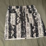 Tinseltown SNAKE PRINT MINI SKIRT Photo 3