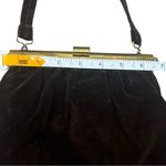 Source Unknown Vintage 1940s Brown Velvet‎ Gold Gold Kiss Clasp Handbag Photo 4