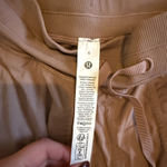 Lululemon Dance Studio  Joggers Full-Length Photo 3