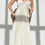 SheIn  cream satin dress Photo 0