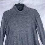 We The Free FREE PEOPLE Sz M Split Back Turtleneck Top Dark Gray Thermal Tunic Photo 1