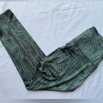 Beyond Yoga High Waisted Green Bamboo Fields Cropped Leggings Photo 12