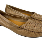 Talbots Womens Leather Perforated Loafer Flat Shoes Size 10 B Beige Casual Photo 0