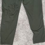Lululemon Size 8 pants Photo 4