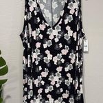 Lane Bryant NWT  Floral Sleeveless Top the swing collection plus size 26/28 Photo 0