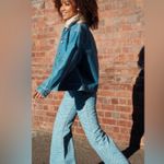 Wrangler  Meow Laser Women’s Tiger Print Wanderer Flare Jeans 25x32 Photo 2