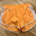 Under Armour  Shorts Photo 0