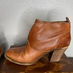 Lucky Brand Ehllen Distressed Tan Ankle Boots Size 8.5 Photo 5