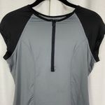 Spanx Black&Gray Active Cap Sleeve Exercise Top Sz.M Photo 5