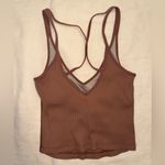 Vuori  Ribbed Crop Tank Top Photo 4