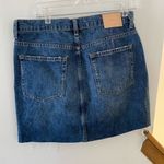 Everlane  denim reconstructed skirt size 30 100% cotton Photo 2