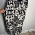 AGB Byer Black White Maxi Dress V Neck Babydoll Boho Chic Aztec Peasant Beach 12 Photo 3