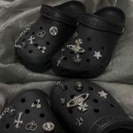 Charms Set Black and Silver Crocs Accessories Photo 2