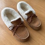 Earth Origins  Womens Wilder Slip On Moccasins, Tan, Size 8 Photo 2