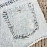 ZARA Women's Distressed Denim Frayed Hem HighWaisted Shorts Light Wash Size 6 Photo 6