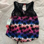 Hot Kiss palm tree lace tank top Photo 3