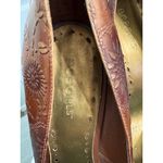 BCBGirls Embossed Brown Leather Pointed Toe Heels Size 10B Photo 3